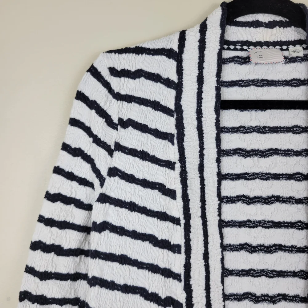 Postmark (Anthropologie) cardigan - Picture 3 of 9